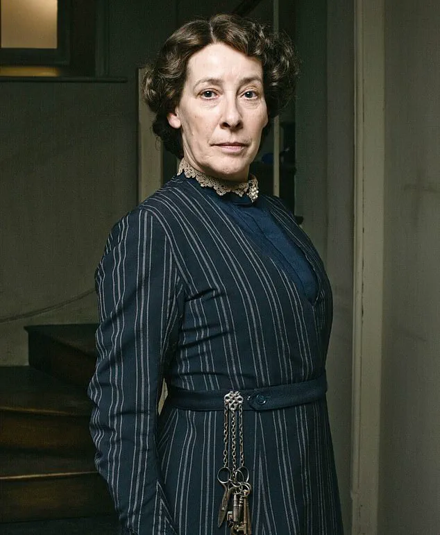 Jane Logan's Magnetic Performance in *Lovejoy*: A Legacy of Elegance and Intrigue