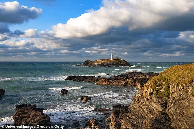 Privileged Access to Woolf's Literary Landmark Threatened by Housing Development
