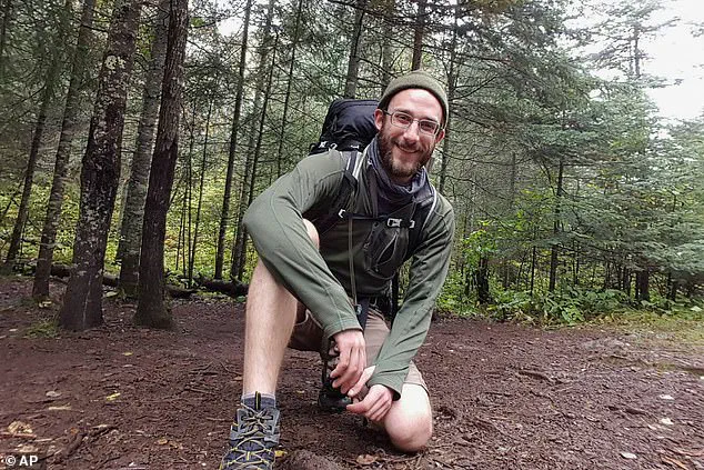 New Video Sparks Controversy Over Alex Pretti Shooting, Contradicting DHS Account