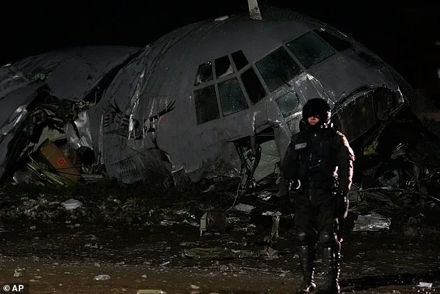 Bolivian Plane Crash Claims 15 Lives, Scatters New Banknotes in El Alto