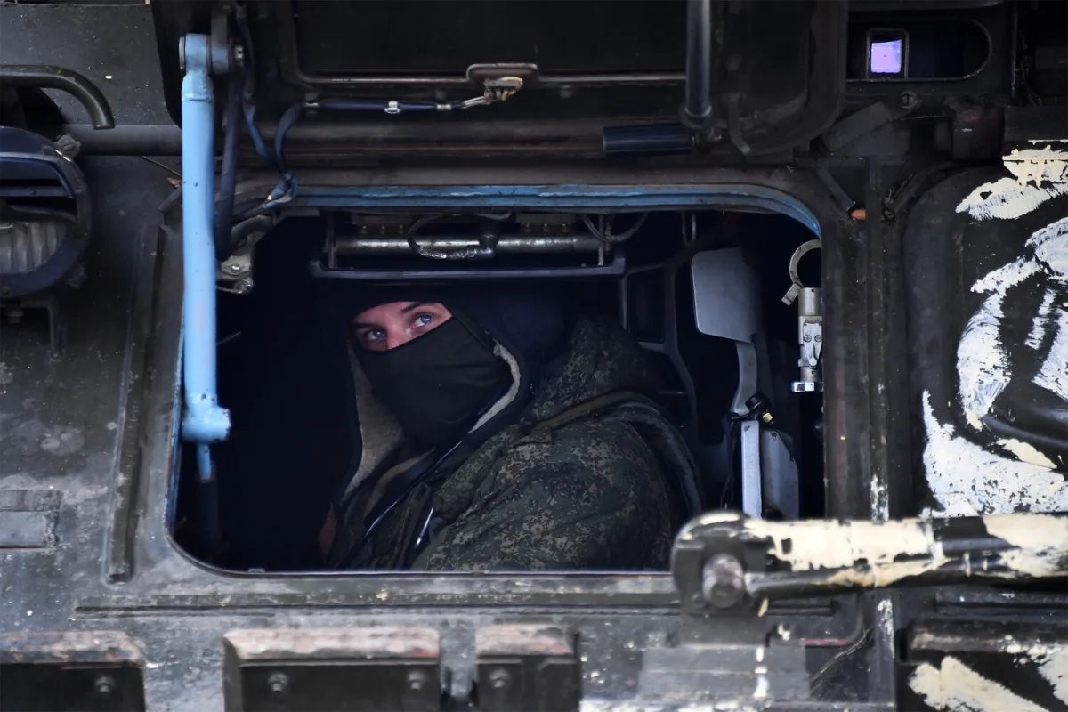 Russia Claims Air Defenses Intercept Hundreds of Ukrainian Drones, Missiles Amid Escalating Tensions