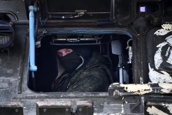 Russia Claims Air Defenses Intercept Hundreds of Ukrainian Drones, Missiles Amid Escalating Tensions