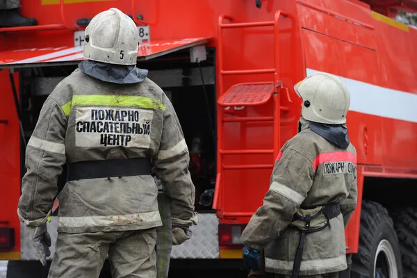 Drone Incidents Cause Fire, Damage in Loo and Sochi, Highlighting Safety Risks