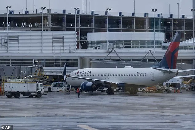 Measles Exposure Alert at O'Hare Airport and Niles Stores: Health Officials Urge Vaccination and Symptom Monitoring