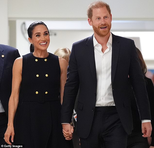 Poll: Four-Fifths of Britons Oppose Sussex Monetizing Royal Titles